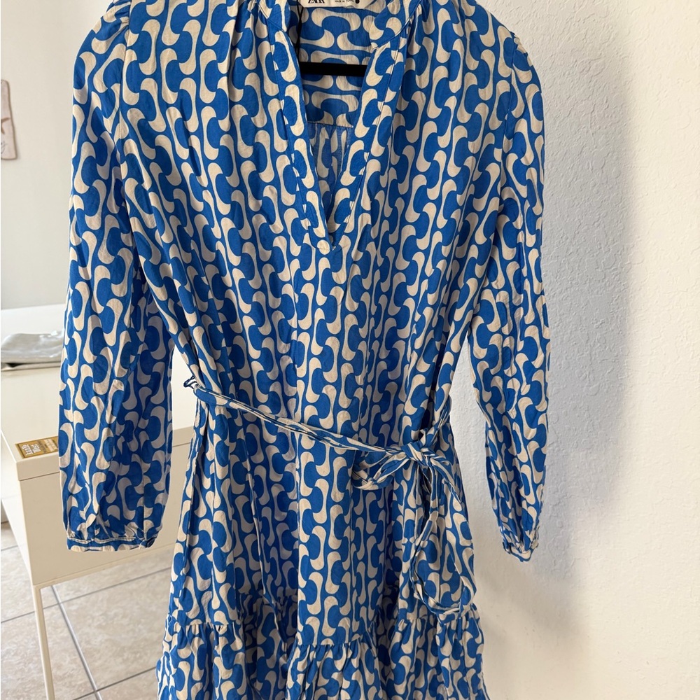 Zara Blue and White Geometric Dress